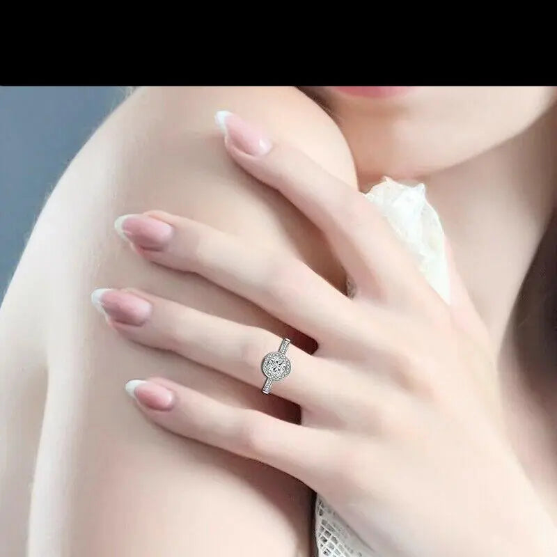 10k White Gold Halo Moissanite Ring 0.5ct Center Stone Moissanite Engagement Rings & Jewelry | Luxus Moissanite