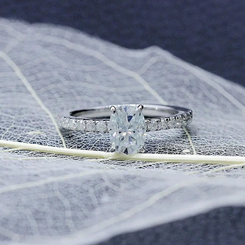 10k White Gold Oval Cut Moissanite Ring 1ct Center Stone Moissanite Engagement Rings & Jewelry | Luxus Moissanite