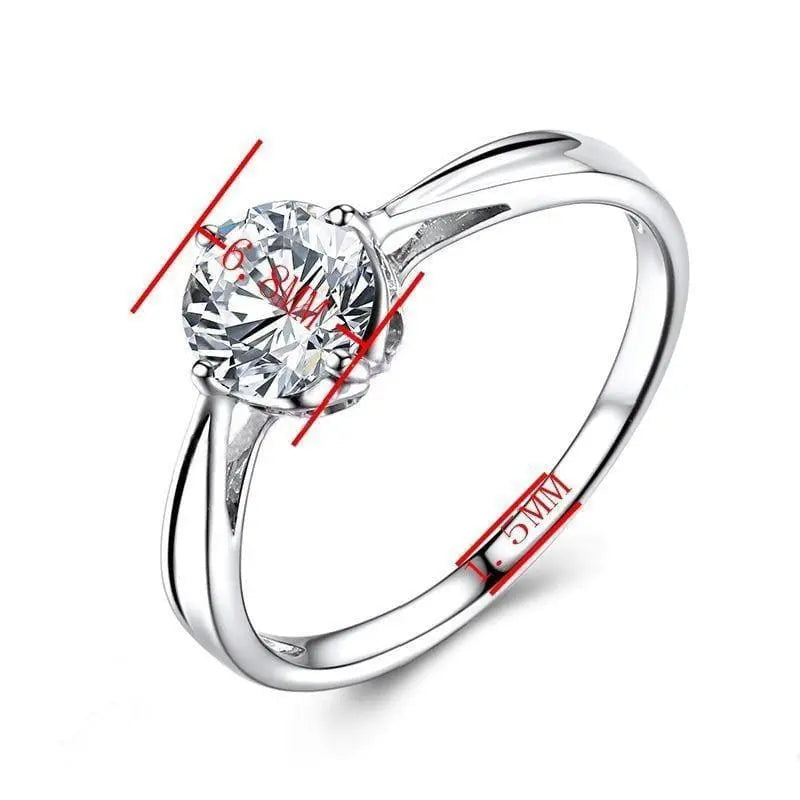 10k White Gold Solitaire Moissanite Ring 0.8ct Moissanite Engagement Rings & Jewelry | Luxus Moissanite