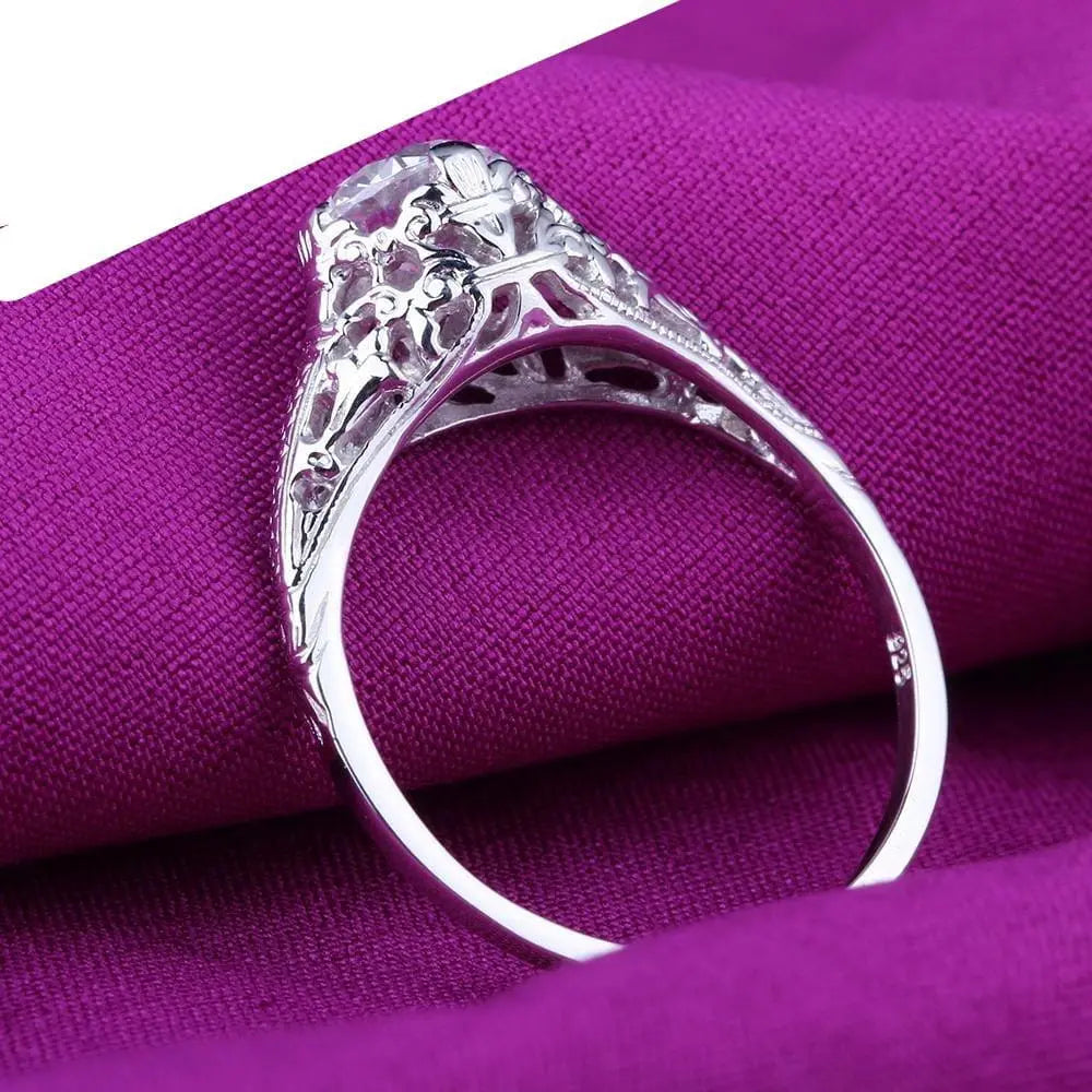 10k White Gold Vintage / Unique Moissanite Ring 0.6ct Moissanite Engagement Rings & Jewelry | Luxus Moissanite | Wedding Rings Vintage Collection