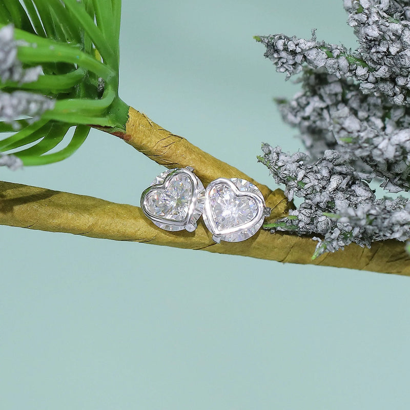 14k White Gold Heart Shaped Stud Moissanite Earrings 2ctw Moissanite Engagement Rings & Jewelry | Luxus Moissanite