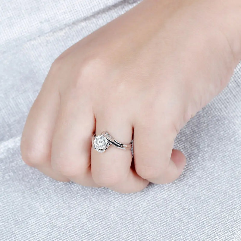 18k White / Yellow / Rose Gold Heart Moissanite Ring 1ct Moissanite Engagement Rings & Jewelry | Luxus Moissanite