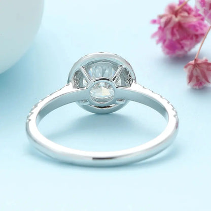 PLATINUM PLATED SILVER HALO MOISSANITE ENGAGEMENT RING 1CT Moissanite Engagement Rings & Jewelry | Luxus Moissanite