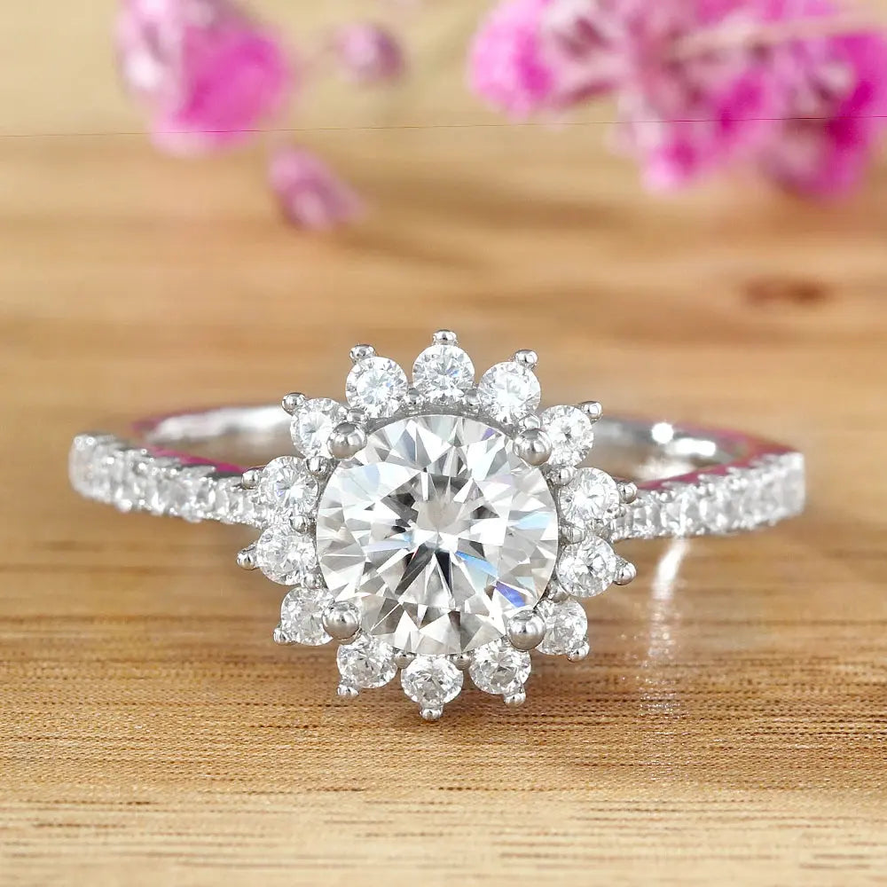 PLATINUM PLATED SILVER MOISSANITE HALO ENGAGEMENT RING 1CT Moissanite Engagement Rings & Jewelry | Luxus Moissanite Halo Moissanite Engagement Rings