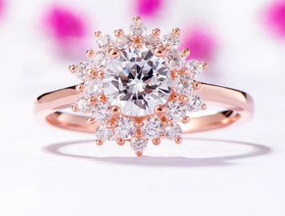 Platinum Plated Silver / Rose Gold Halo Moissanite Ring 0.7ct Moissanite Engagement Rings & Jewelry | Luxus Moissanite