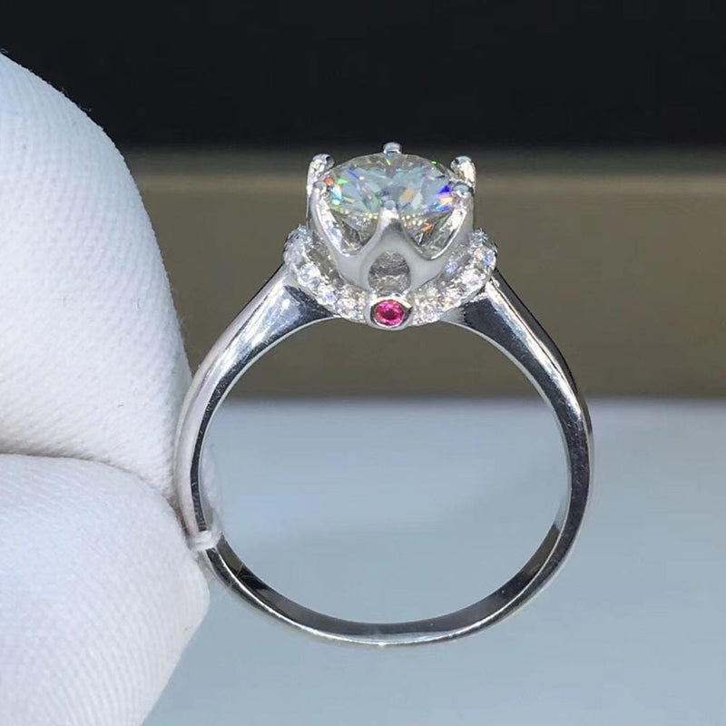 Platinum Plated Silver Halo Moissanite Ring 0.5ct or 1ct Moissanite Engagement Rings & Jewelry | Luxus Moissanite