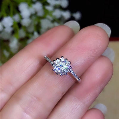 Platinum Plated Silver Moissanite Ring 1ct Center Stone Moissanite Engagement Rings & Jewelry | Luxus Moissanite