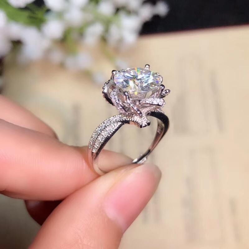 Platinum Plated Silver Vintage Moissanite Ring 1ct, 2ct, 3ct Options Moissanite Engagement Rings & Jewelry | Luxus Moissanite | Moissanite Engagement Rings Cheap
