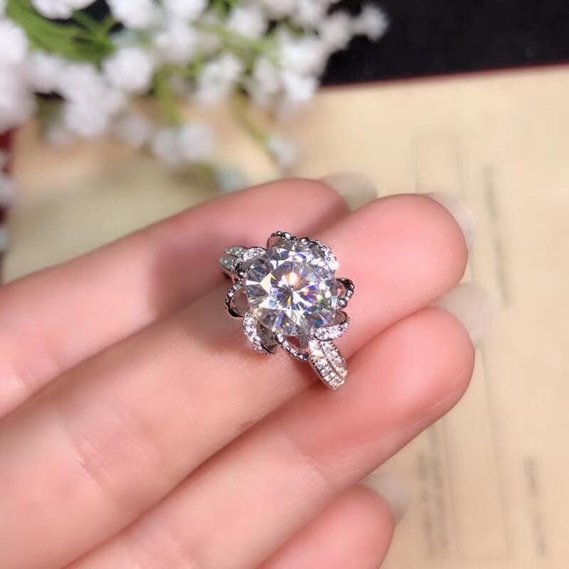 Platinum Plated Silver Vintage Moissanite Ring 1ct, 2ct, 3ct Options Moissanite Engagement Rings & Jewelry | Luxus Moissanite