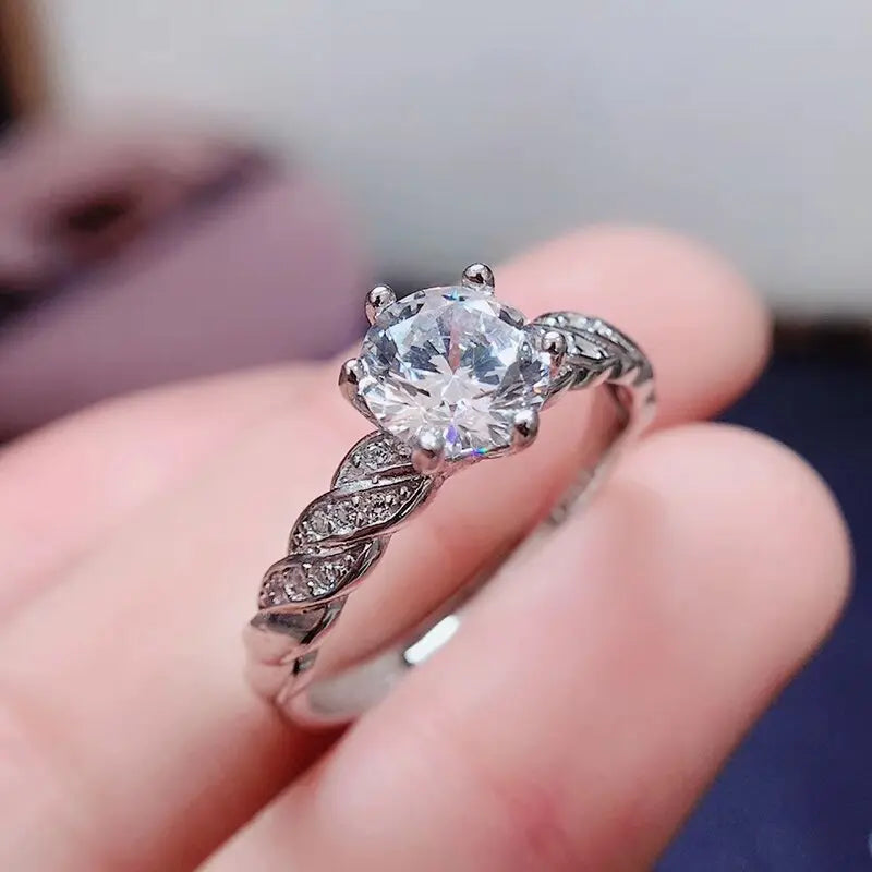 White Gold Plated Silver Moissanite Ring 1ct Center Stone Moissanite Engagement Rings & Jewelry - Stunning Engagement Ring | Luxus Moissanite